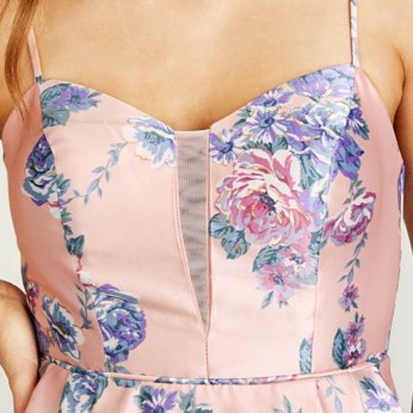 Teeze Me Juniors' Mesh-Trim Floral Print Gown NWT - Picture 2 of 6